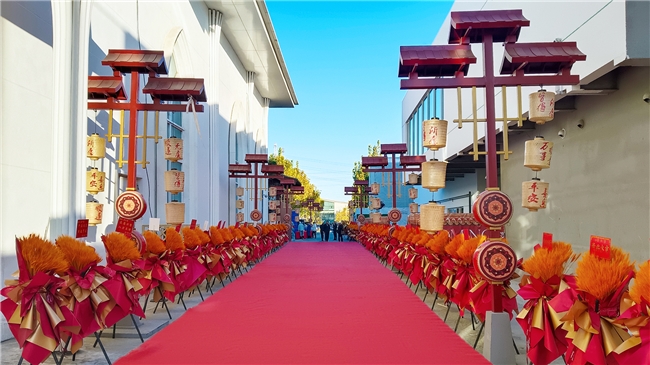 ​北京首家红楼梦主题沉浸式餐秀「宴外宴」盛大开园：入梦红楼，不负初见，引领餐饮文化新势能！​